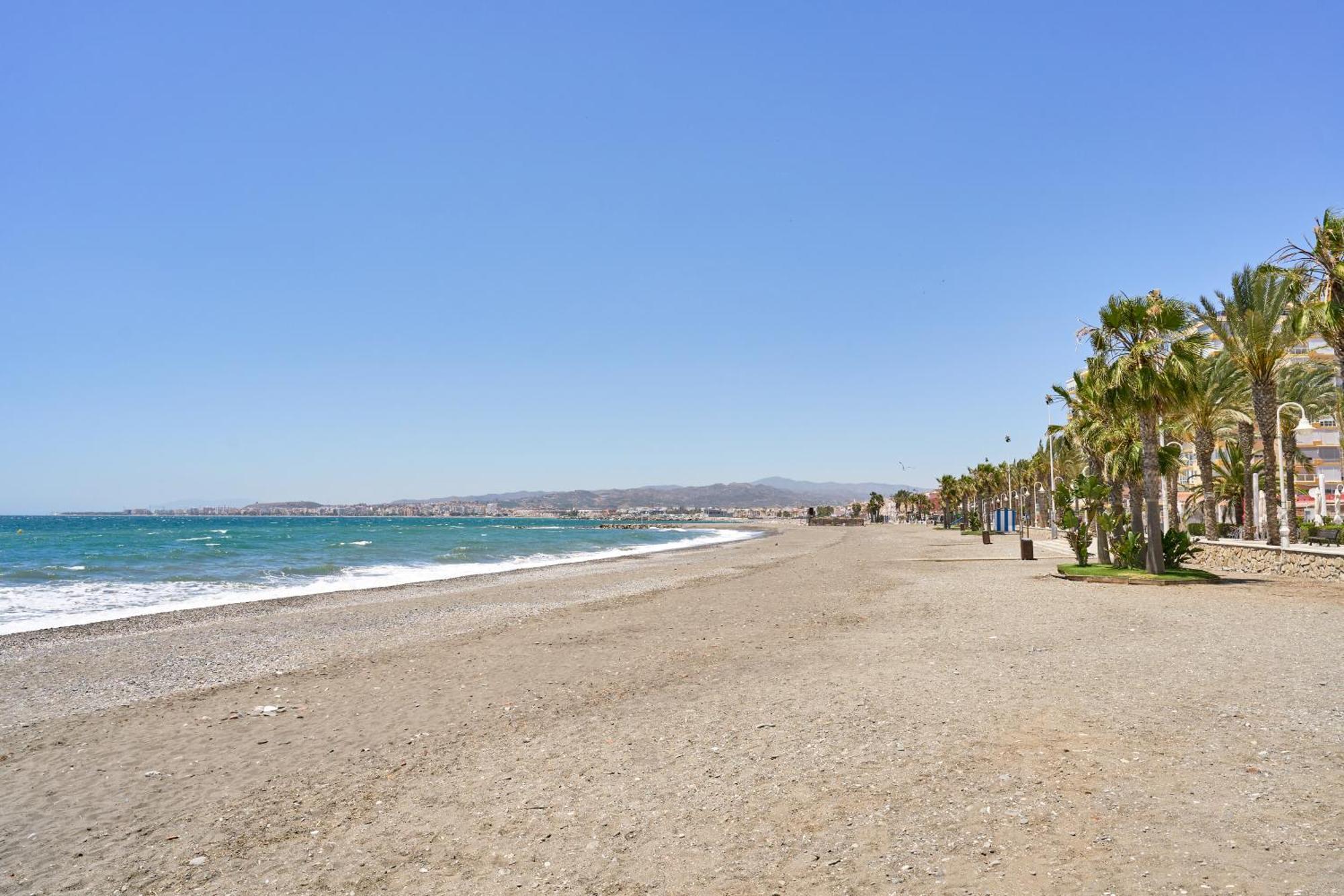 Apartamento Primera Linea Playa Algarrobo Costa Eksteriør bilde